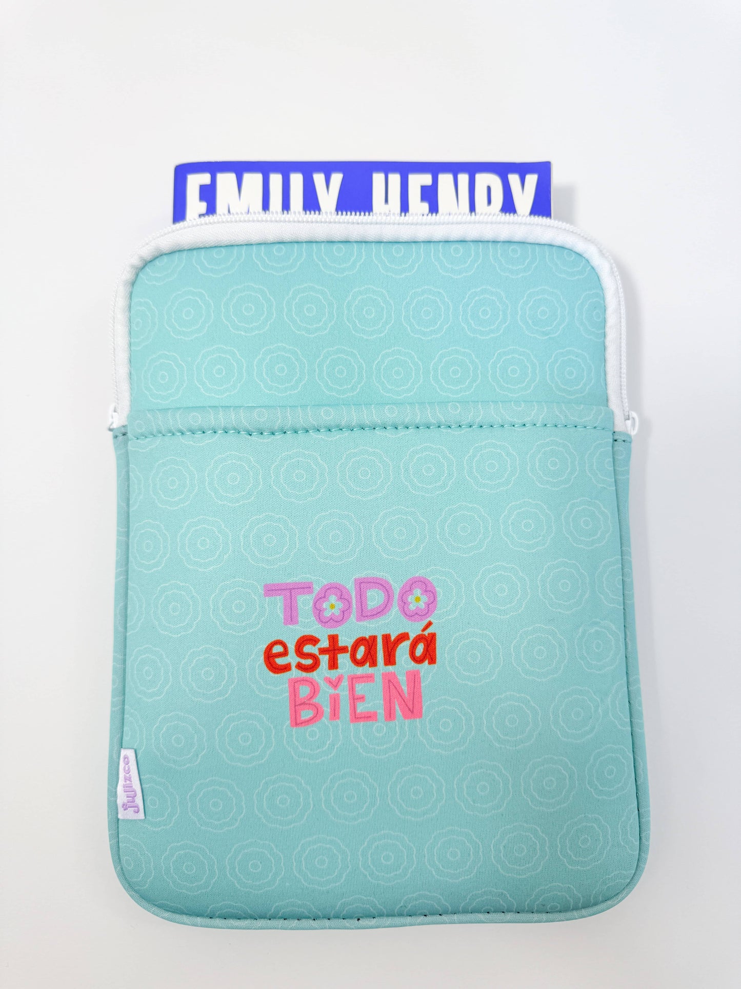 LARGE 10.5" Todo Estará Bien - Readers Protective Sleeve