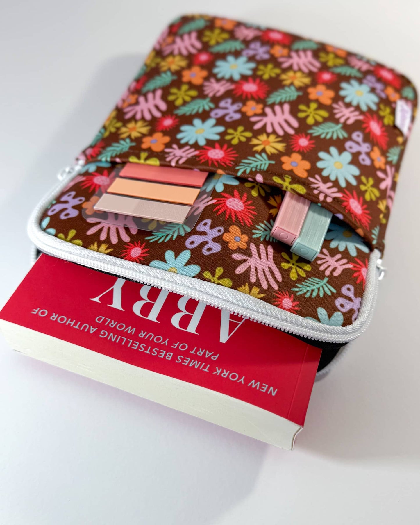 REGULAR 8.5" Sweet Bloom - Readers Protective Sleeve
